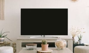 televizyonun ekranı karardı
